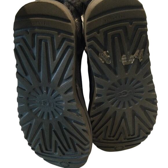 UGG Womens Arielle Mini Bailey Fur Bow Boots Black Metallic Y2K Suede US 5 EU 36 - Picture 11 of 11